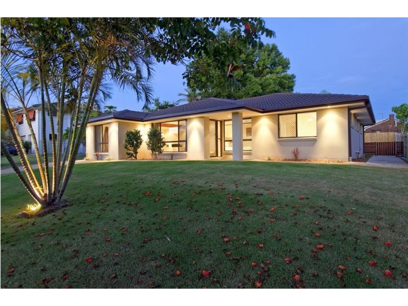 11 Cooinda Street, Wellington Point QLD 4160