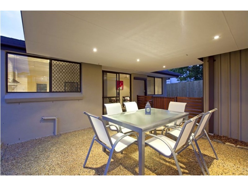 11 Cooinda Street, Wellington Point QLD 4160