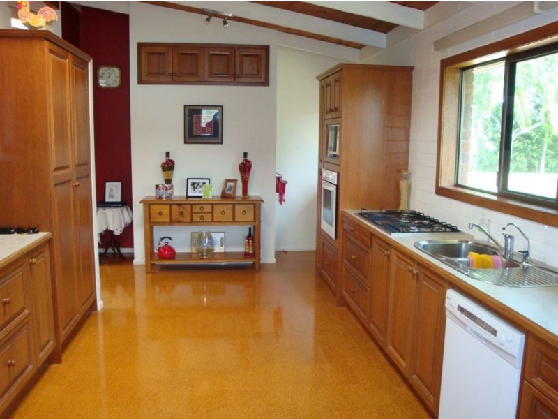 23 Hull Street, Thorneside QLD 4158