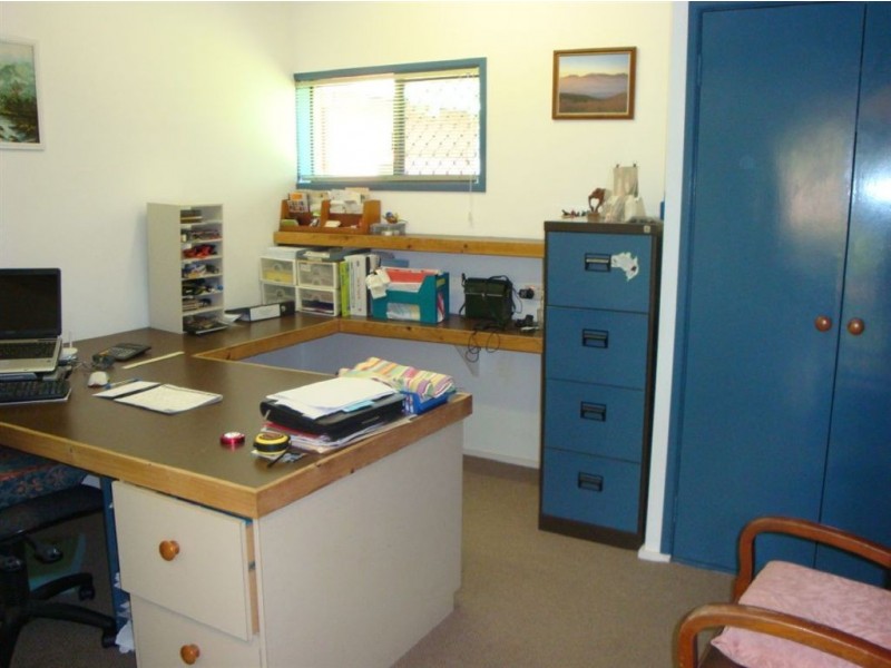 23 Hull Street, Thorneside QLD 4158