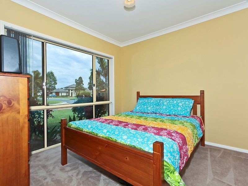 2 Marcel Place, Wellington Point QLD 4160