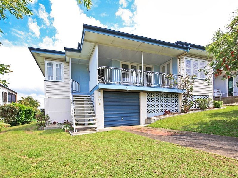 27 Whites Road, Manly West QLD 4179