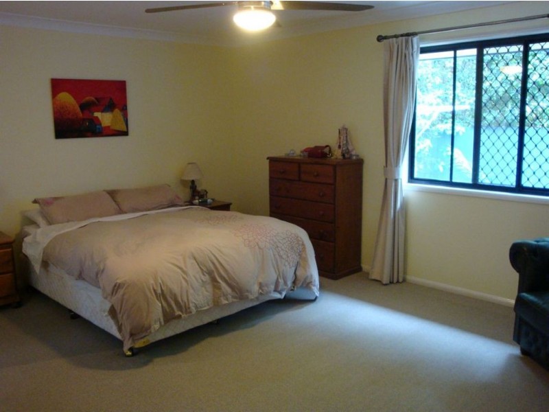 1 Wogan Court, Wellington Point QLD 4160