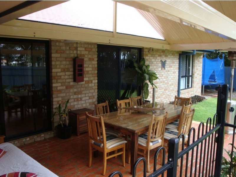 1 Wogan Court, Wellington Point QLD 4160