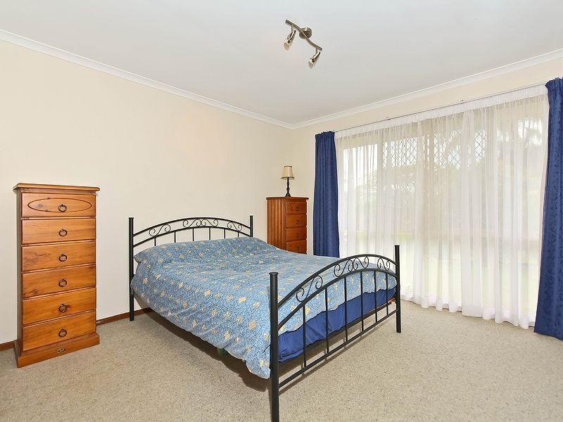 5 Edwardson Ct, Birkdale QLD 4159