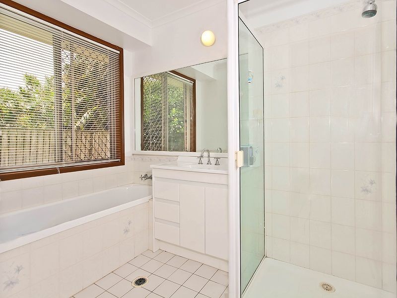 5 Edwardson Ct, Birkdale QLD 4159