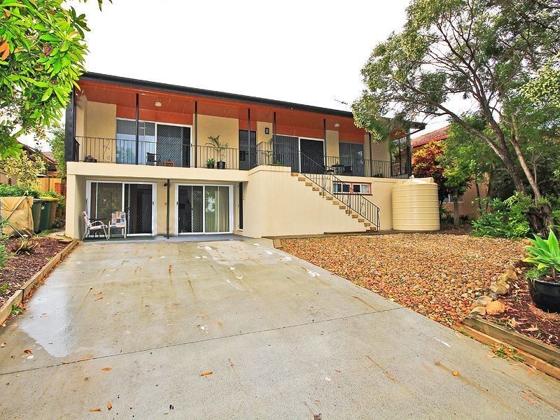 25 Leadale St, Wynnum West QLD 4178