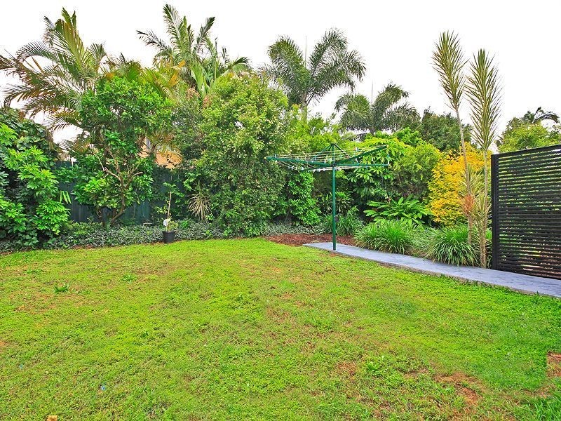 25 Leadale St, Wynnum West QLD 4178