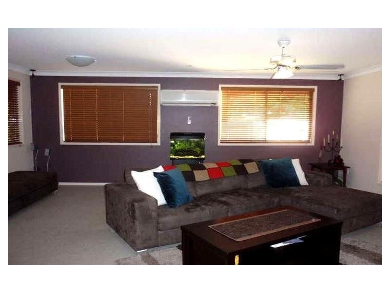 2 Laurance Court, Wellington Point QLD 4160