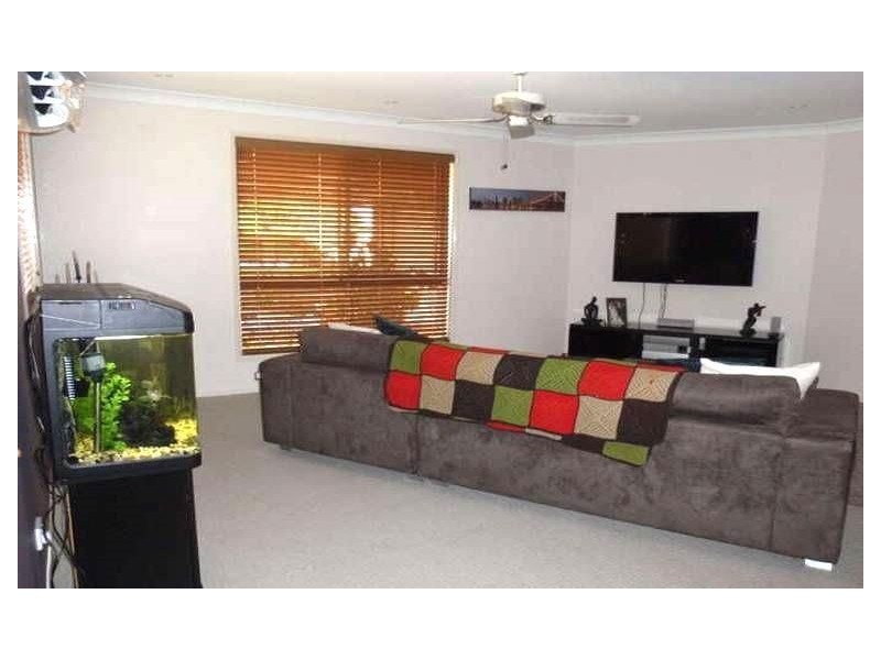 2 Laurance Court, Wellington Point QLD 4160