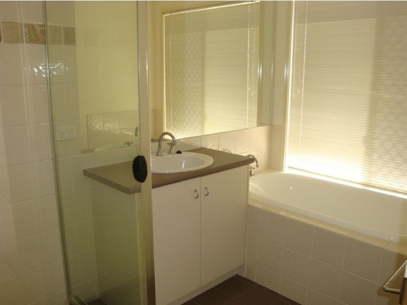 35 Primrose Drive, Thornlands QLD 4164