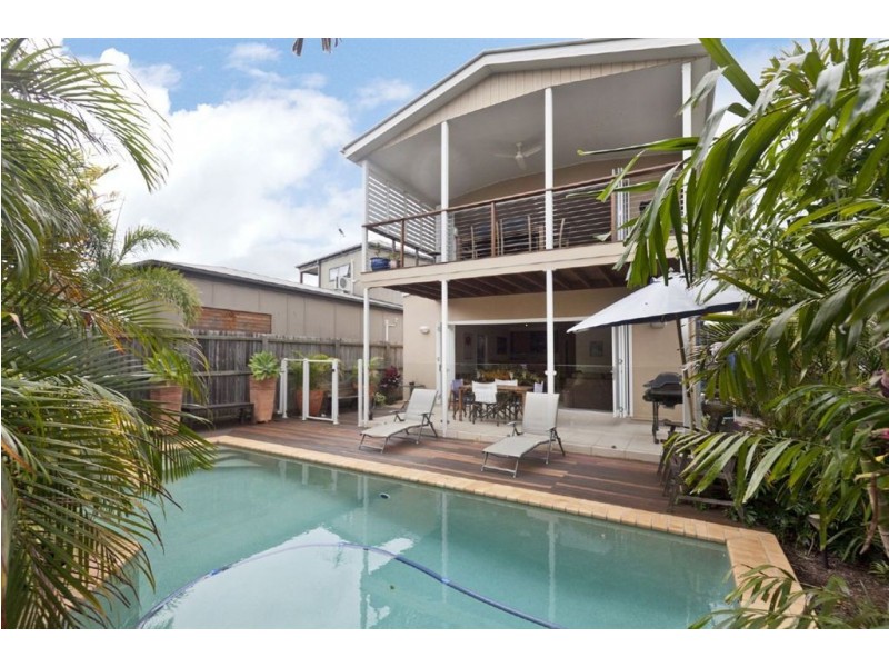 16 Edith Street, Wellington Point QLD 4160