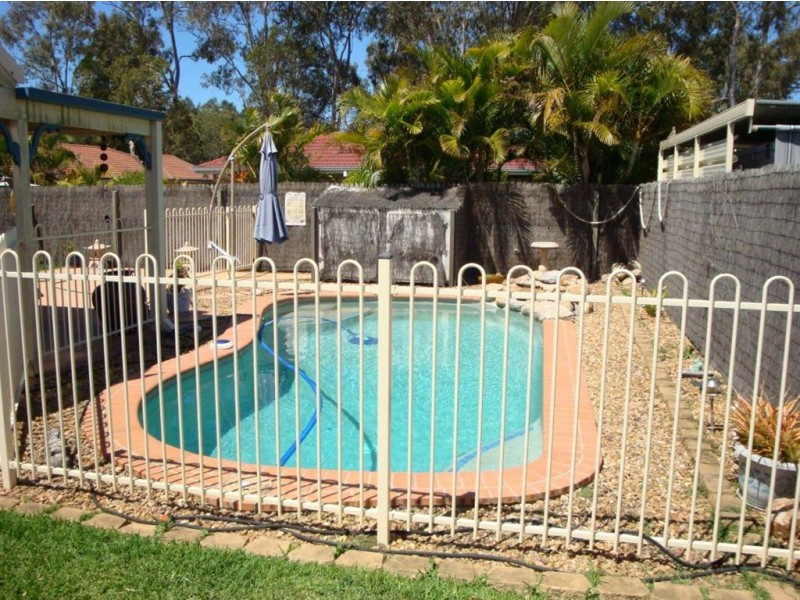 16 Belford Drive, Wellington Point QLD 4160