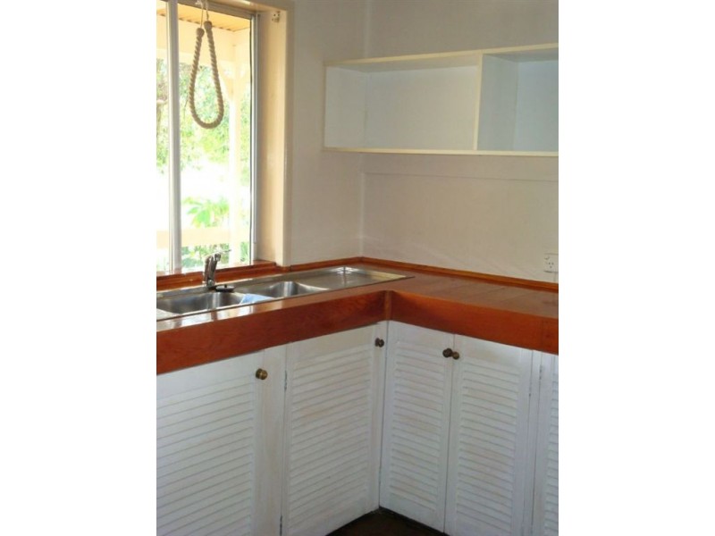 108 Thomas Street, Birkdale QLD 4159