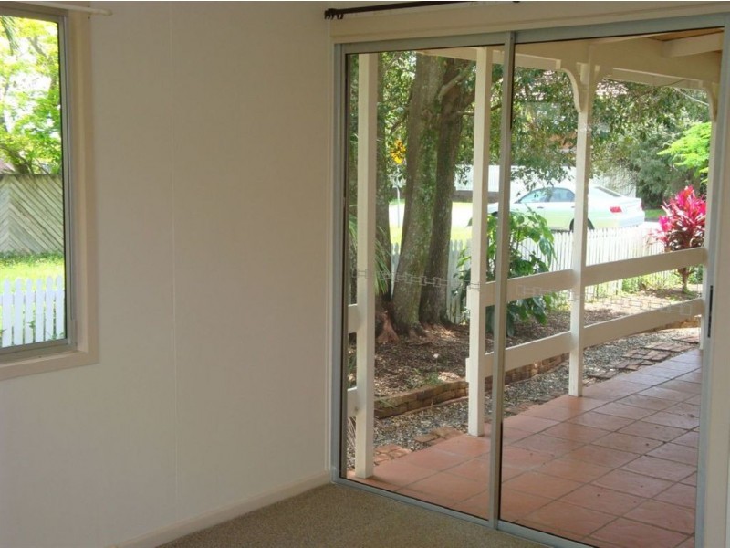 108 Thomas Street, Birkdale QLD 4159