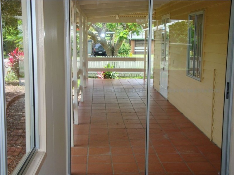 108 Thomas Street, Birkdale QLD 4159