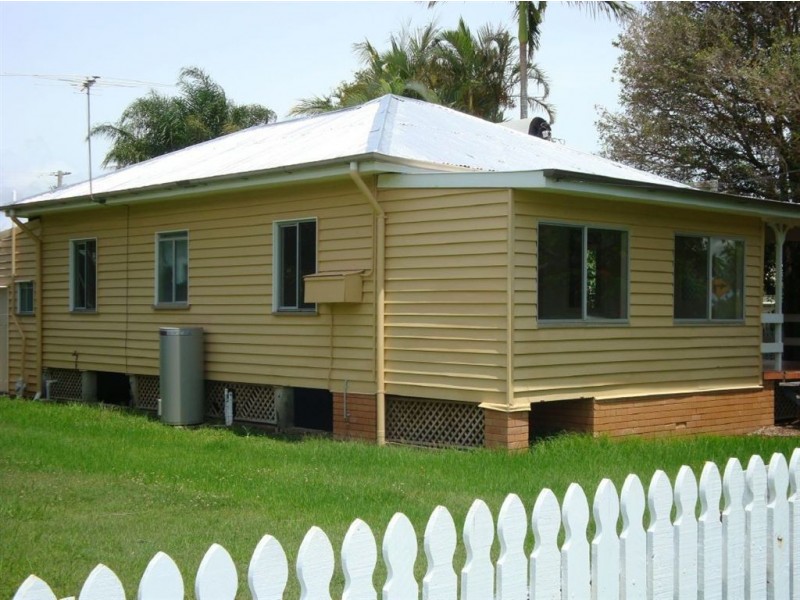 108 Thomas Street, Birkdale QLD 4159