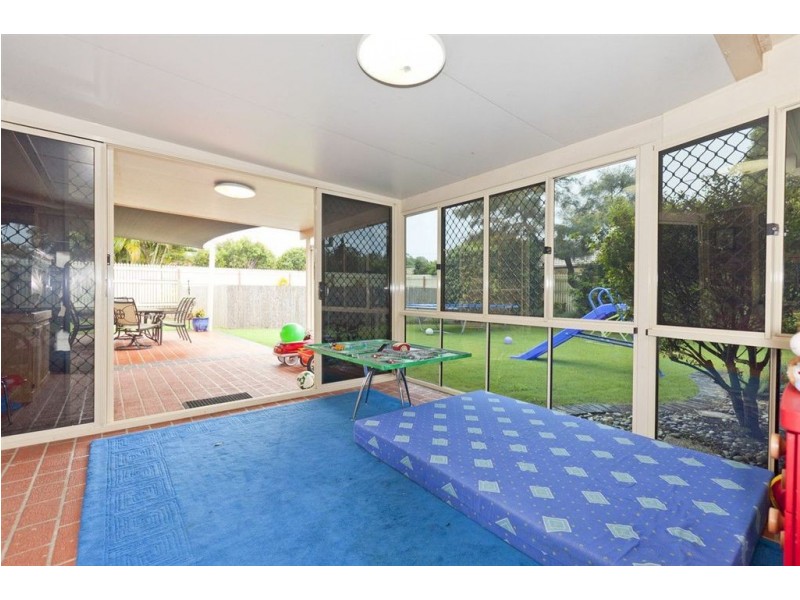 6 Laurance Court, Wellington Point QLD 4160