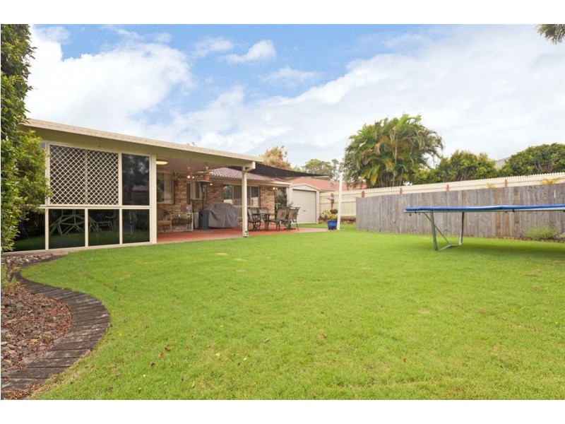 6 Laurance Court, Wellington Point QLD 4160