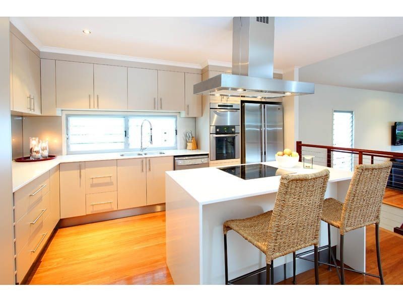 13 Thorneside Rd, Thorneside QLD 4158