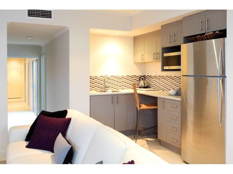 13 Thorneside Rd, Thorneside QLD 4158