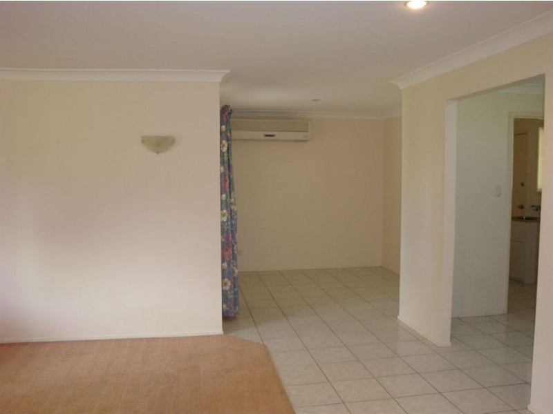 2 Lawn Terrace, Capalaba QLD 4157