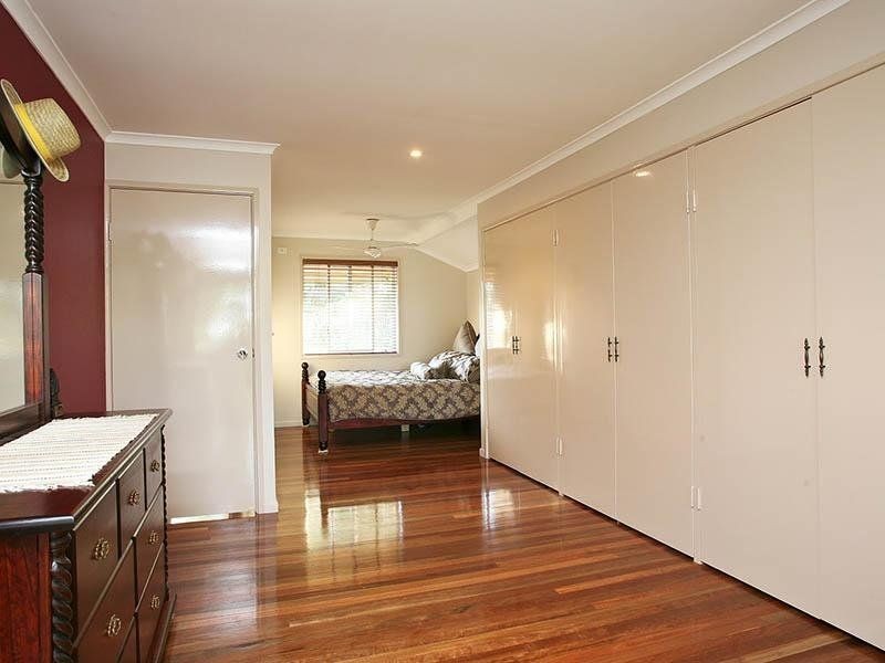 21 Warner Street, Wellington Point QLD 4160