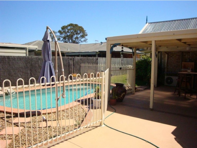 16 Belford Drive, Wellington Point QLD 4160