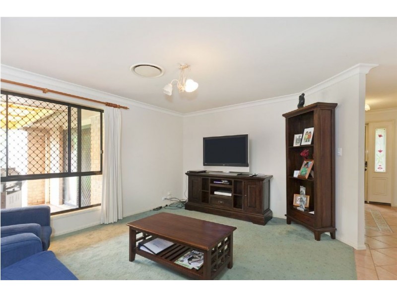 3 Cathben Court, Wynnum West QLD 4178