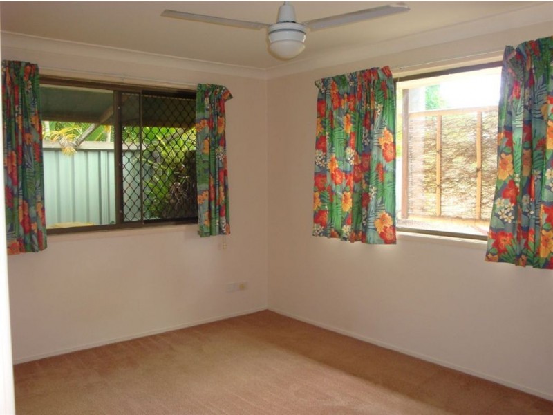 2 Lawn Terrace, Capalaba QLD 4157