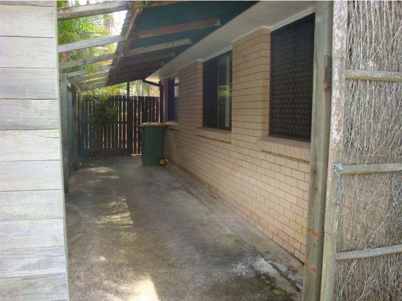 2 Lawn Terrace, Capalaba QLD 4157