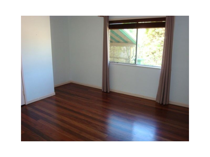 24 Agnes Street, Wellington Point QLD 4160