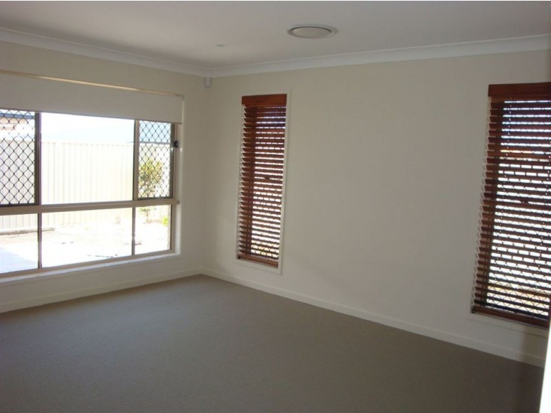 34 Paulina Street, Wellington Point QLD 4160