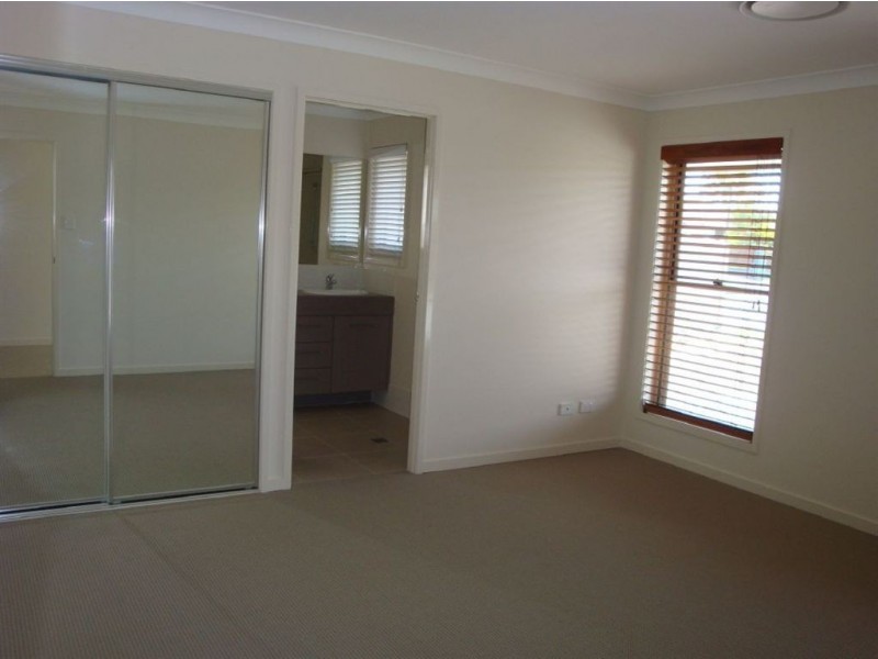 34 Paulina Street, Wellington Point QLD 4160