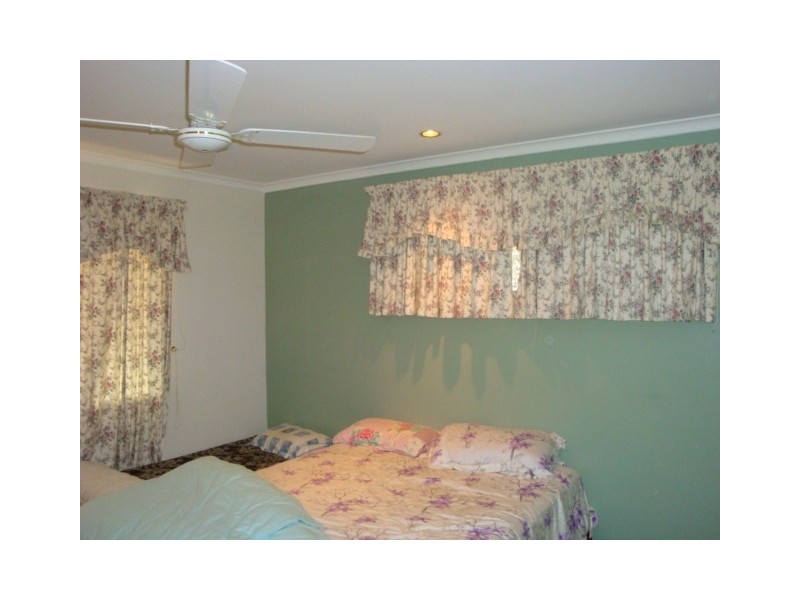 17 Sandpiper Street, Wellington Point QLD 4160