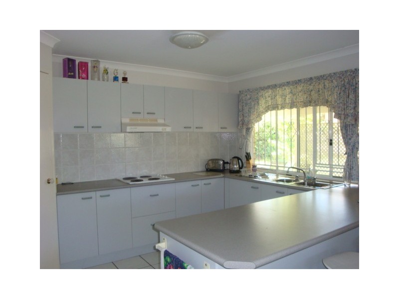 11 Ashwood Circuit, Birkdale QLD 4159