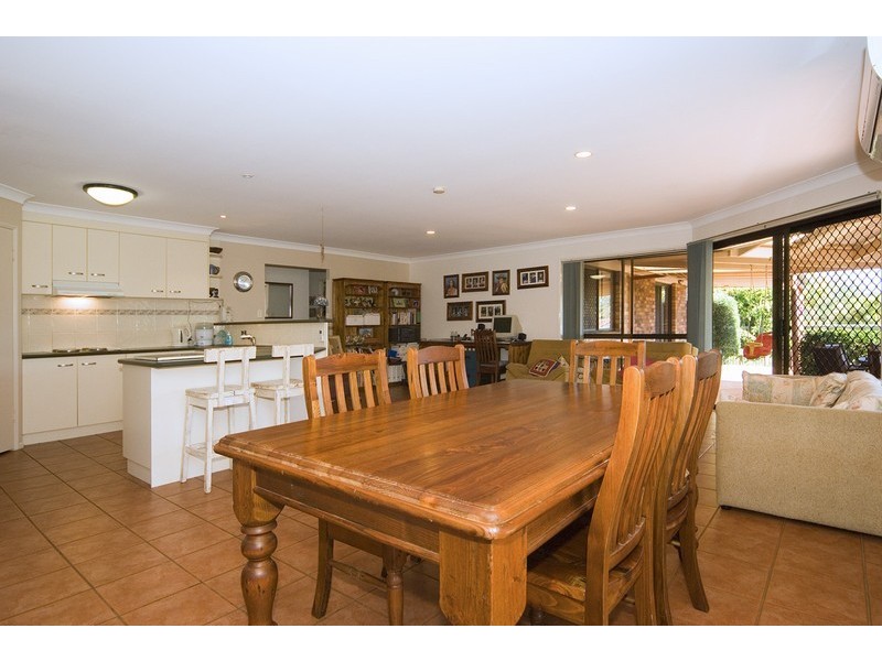 15 Turner Crescent, Wellington Point QLD 4160