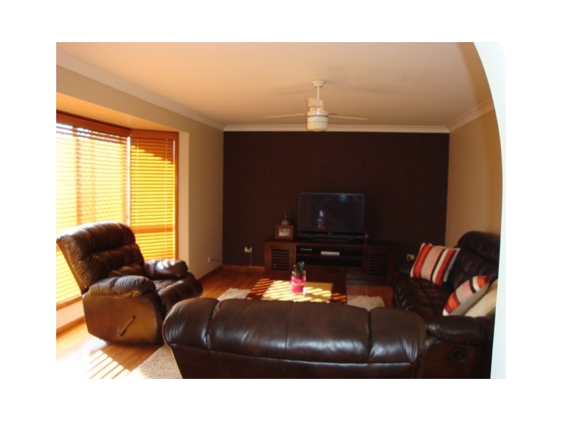 6 Day Court, Wellington Point QLD 4160