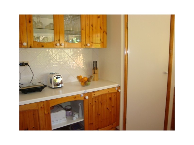 6 Day Court, Wellington Point QLD 4160