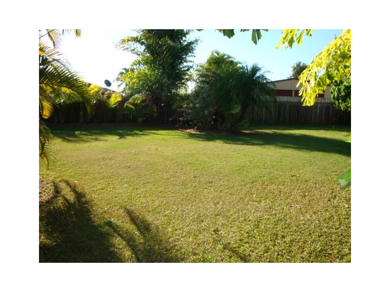 6 Day Court, Wellington Point QLD 4160