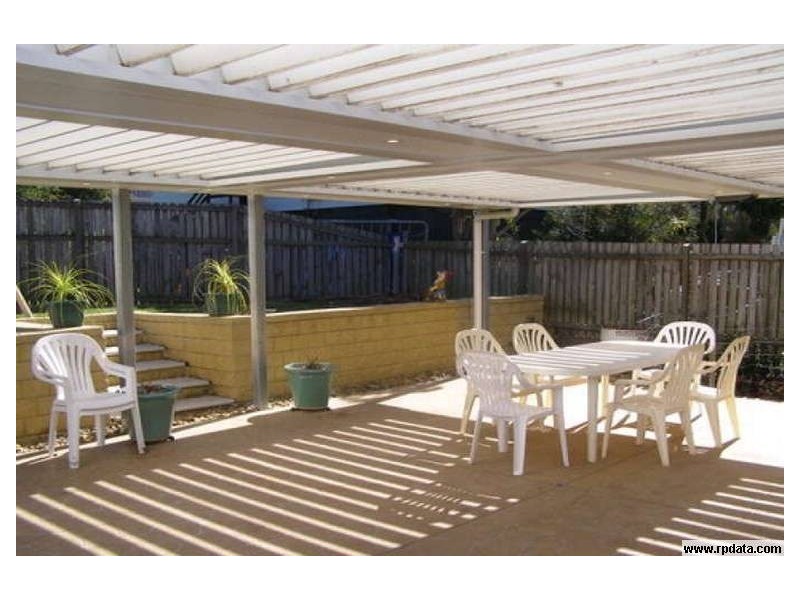64 Crown Road, Alexandra Hills QLD 4161