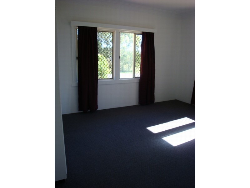 112 Queens Esplanade, Thorneside QLD 4158