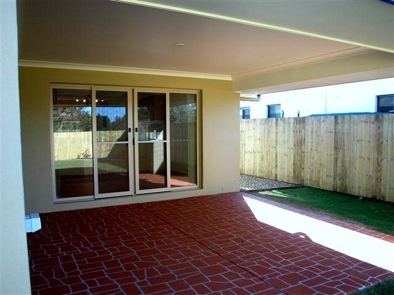 22 Galena Street, Wellington Point QLD 4160