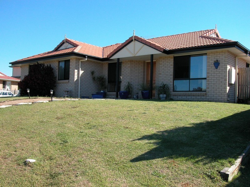 81 Carinyan Drive, Birkdale QLD 4159