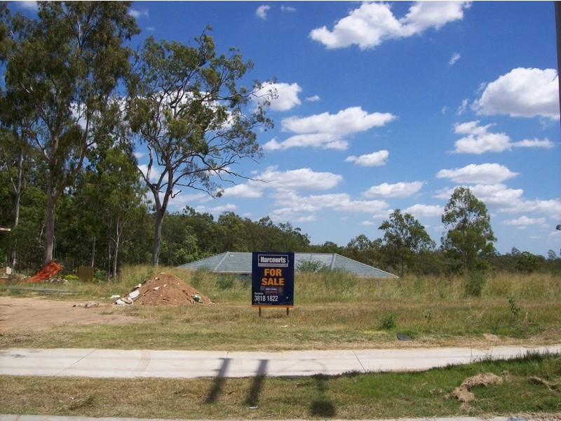 77 Bellevue Road, Goodna QLD 4300