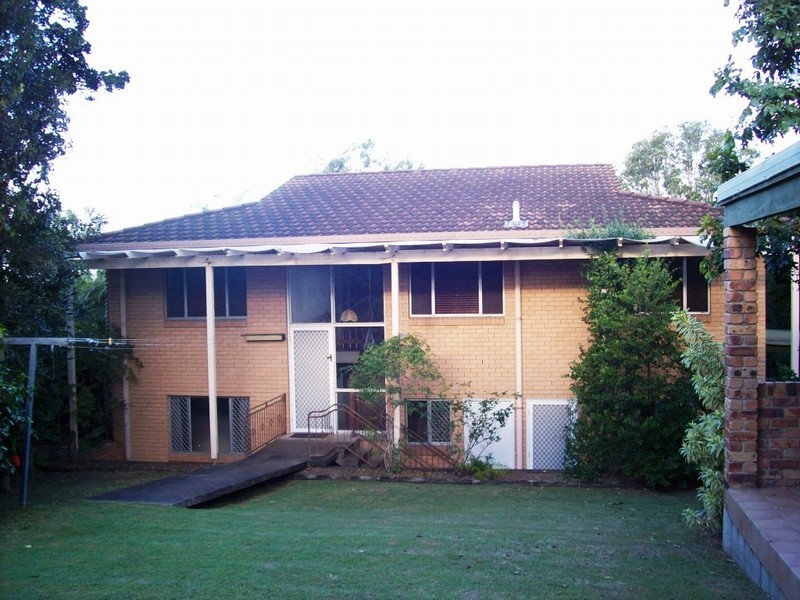 Redbank Plains QLD 4301