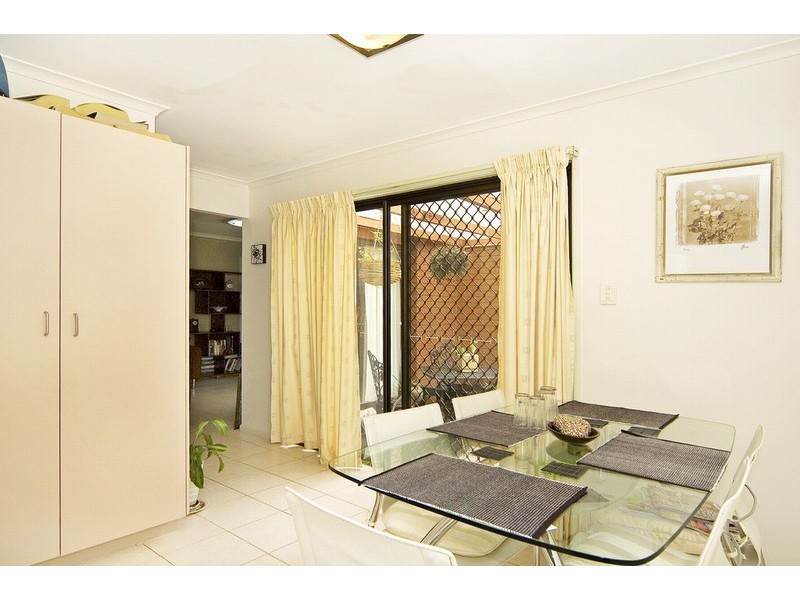 Camira QLD 4300