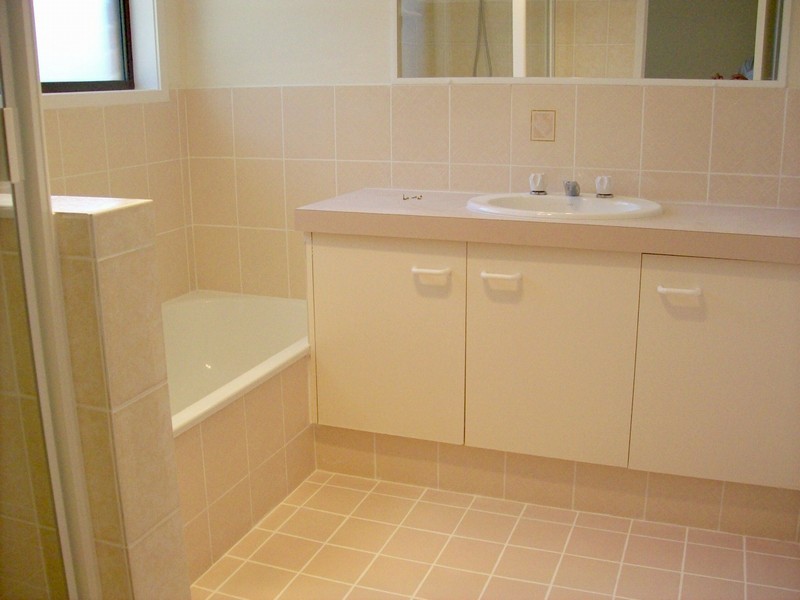 Redbank Plains QLD 4301