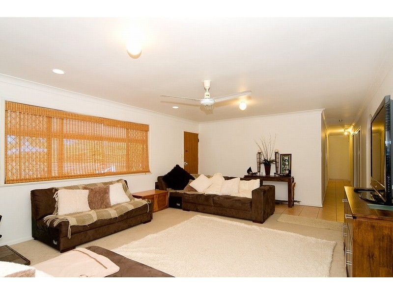 20 Rosemary Street, Bellbird Park QLD 4300