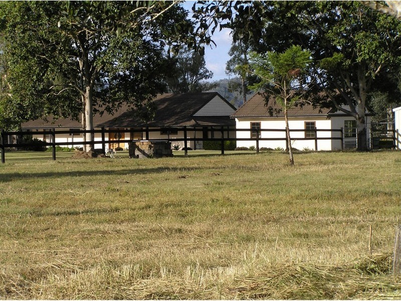 Pine Mountain QLD 4306